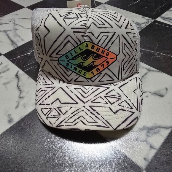 Billabong hat - Picture 1 of 4